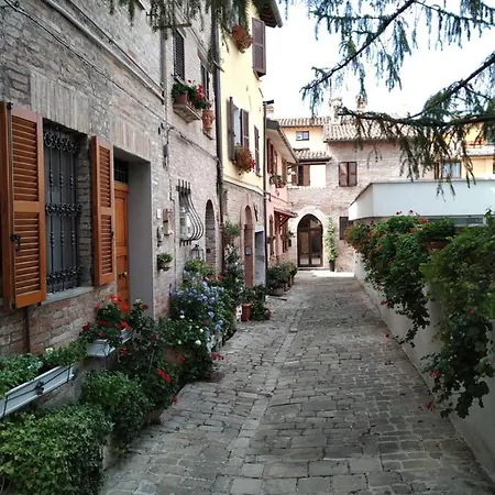 Il Borghetto Medievale 아파트 *